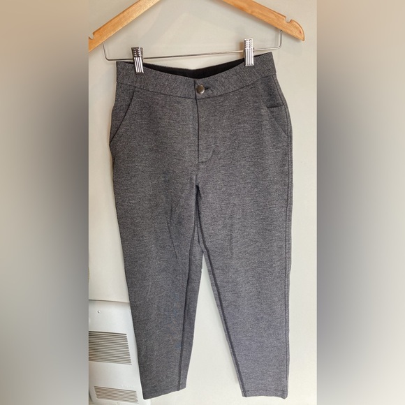 Lululemon City Trek Trousers size 2 - Picture 2 of 3